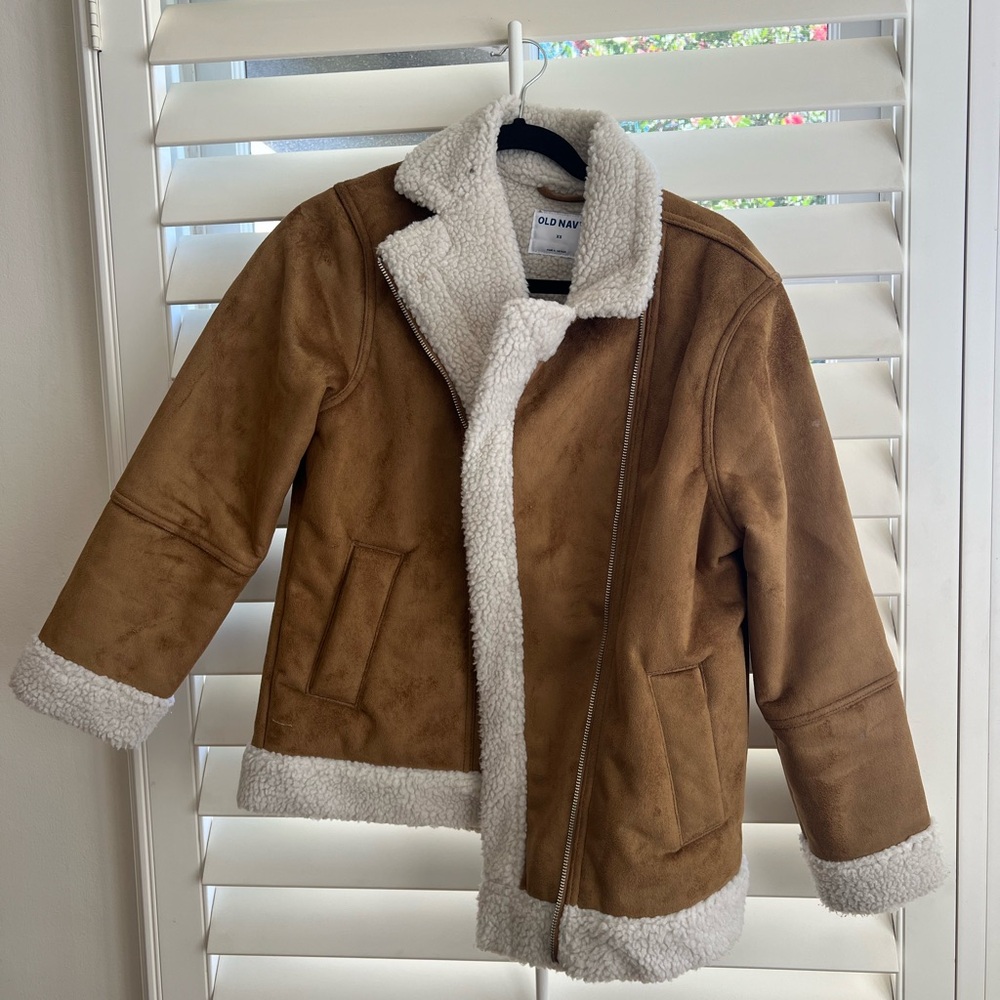 Brown and white jacket with fur #winterjacket thick and warm
